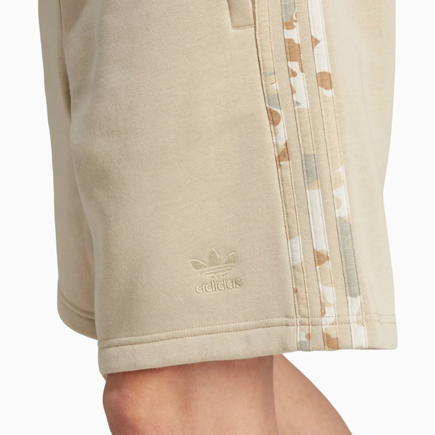 Men's Originals Graphics Camo Outfit - Image 5
