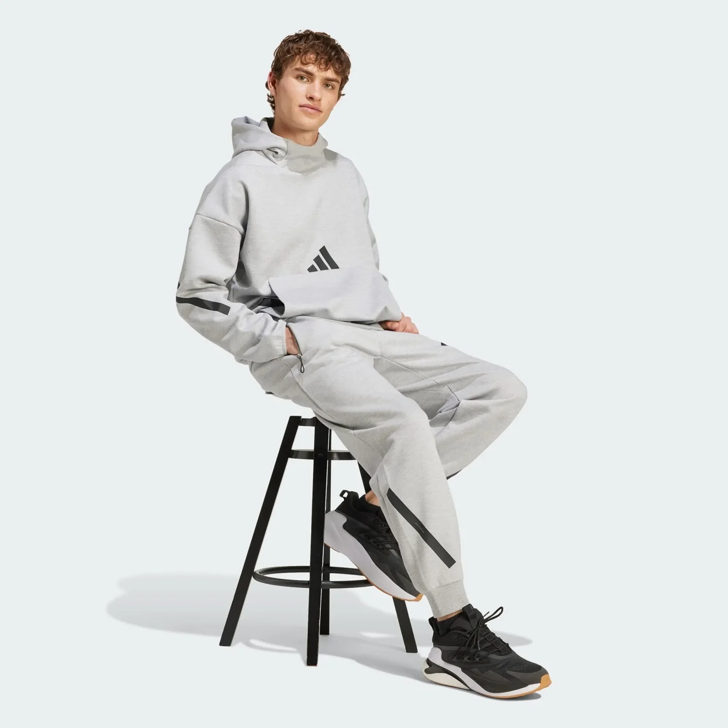 Men's Sportswear Z.N.E Outfit - Image 2
