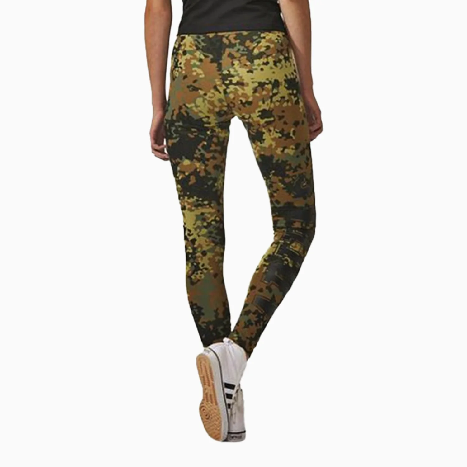 Women's Camo 7/8 Legging - Image 2