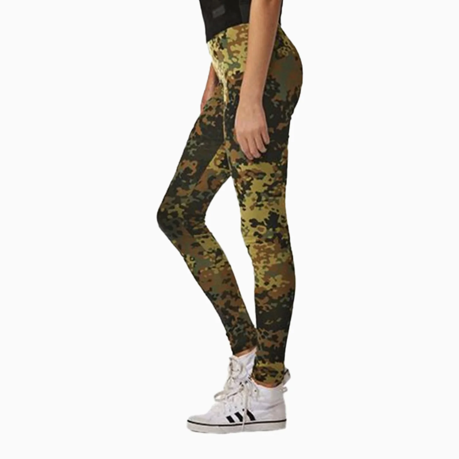 Women's Camo 7/8 Legging - Image 3