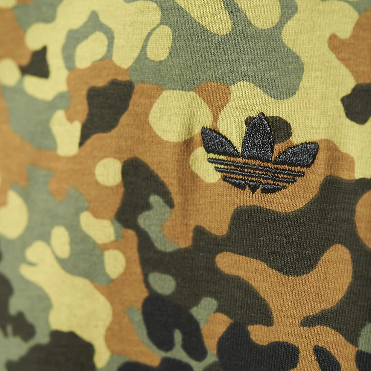 Women's Camo 7/8 Legging - Image 6