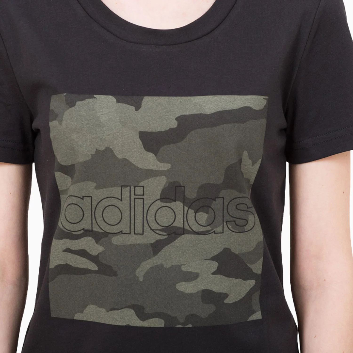 Women's Boxed Camo T Shirt - Image 4