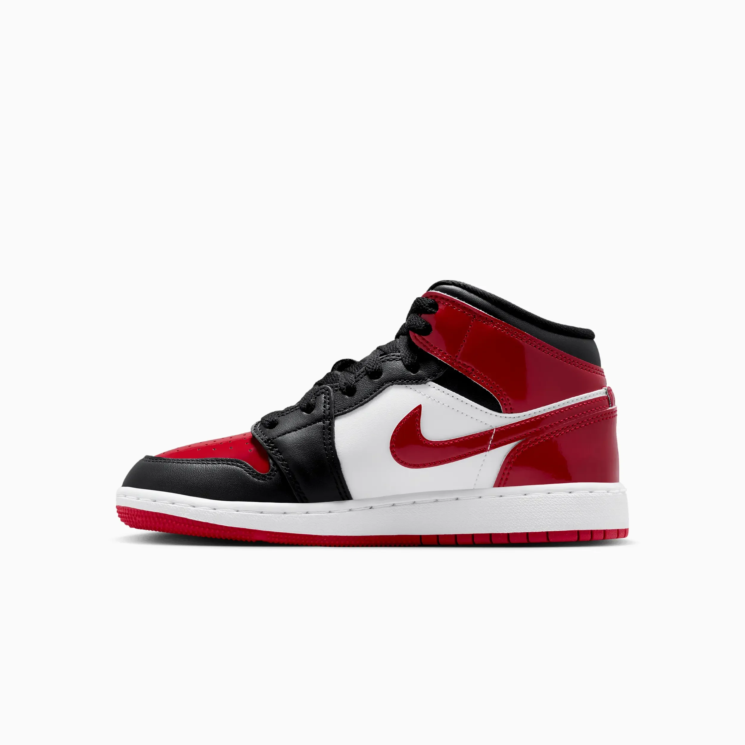 Kid's Air Jordan 1 Mid SE "Patent Bred Toe" Grade School - Image 4