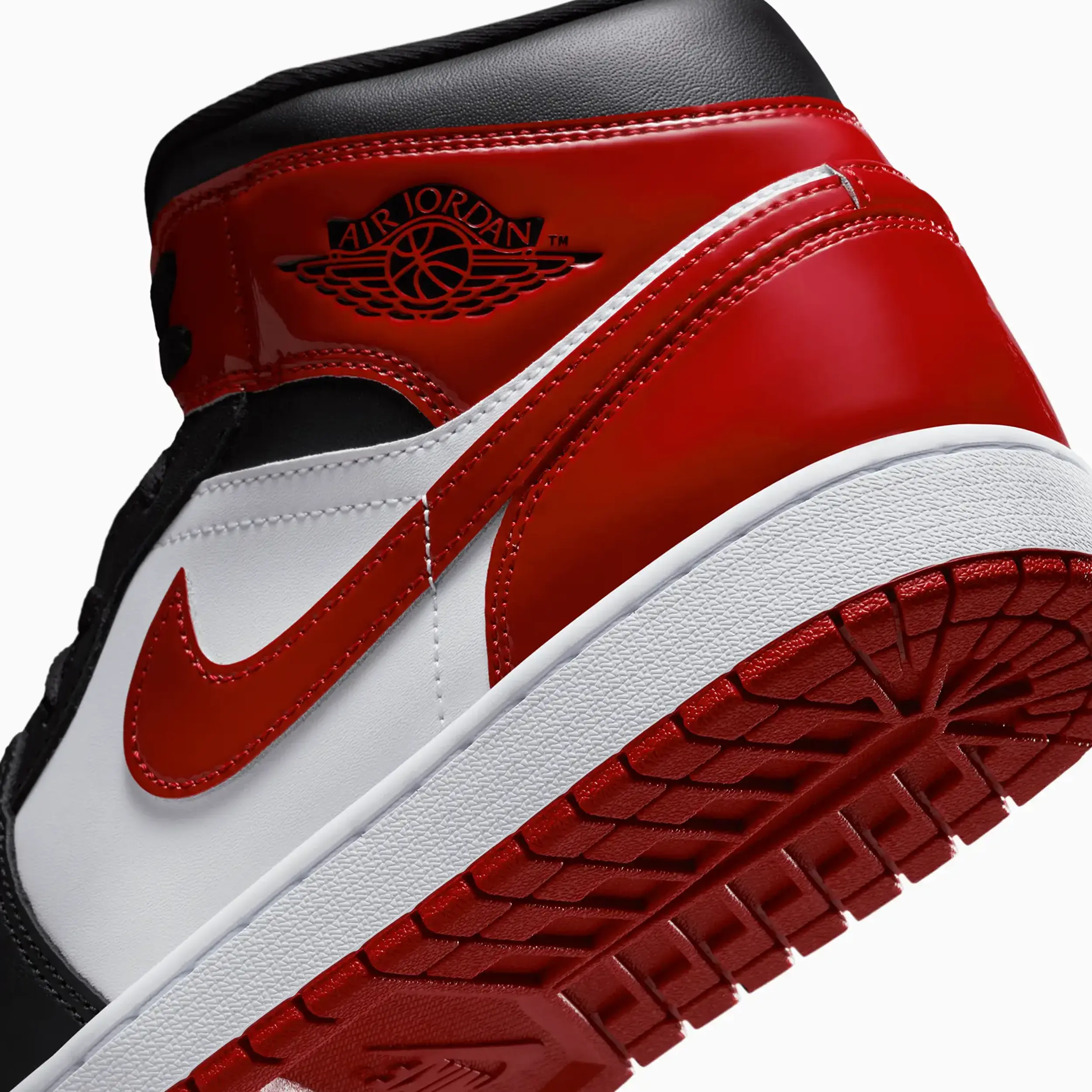 Men's Air Jordan 1 Mid SE "Patent Bred Toe" - Image 8