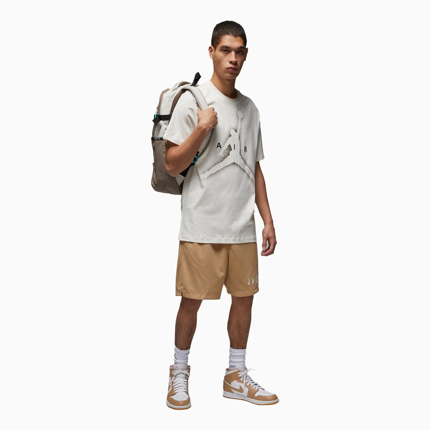 Men's Jordan Essentials T Shirt - Image 3