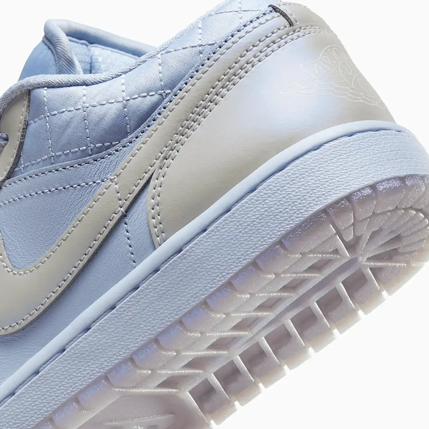 Women's Air Jordan 1 Low SE "Ghost Pearlized Quilt" - Image 8