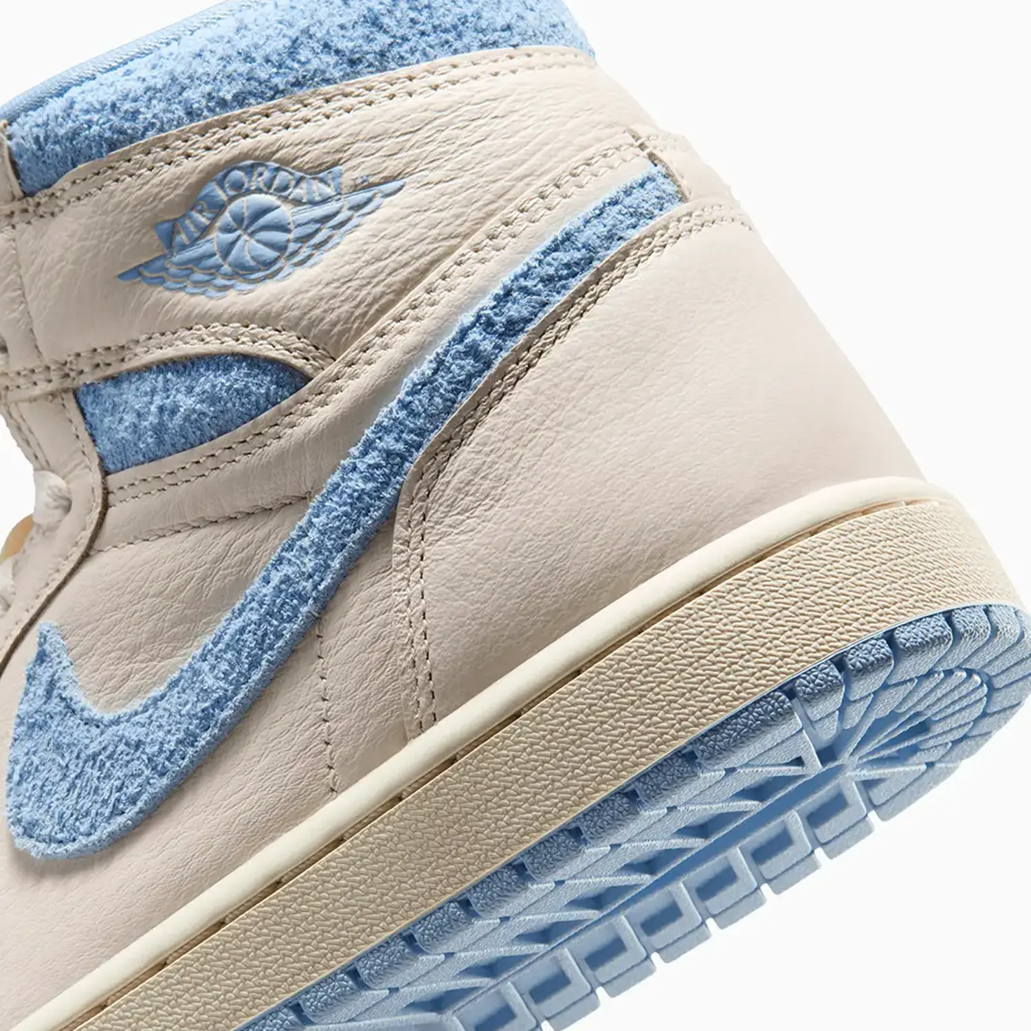 Women's Air Jordan 1 Retro  OG "Pale Ivory Psychic Blue" - Image 9