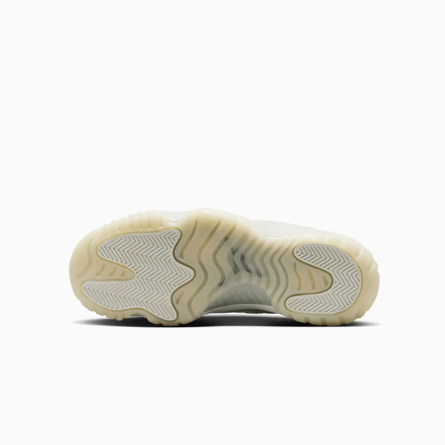 Women's Air Jordan 11 Retro "Pearl" - Image 3