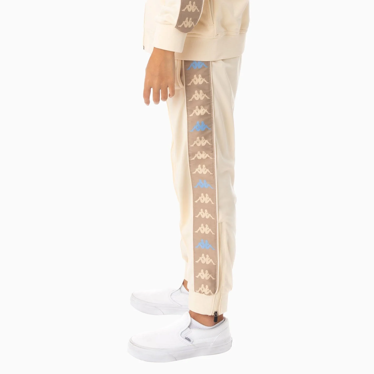 Kid's 222 Banda Dullo Tracksuit - Image 4