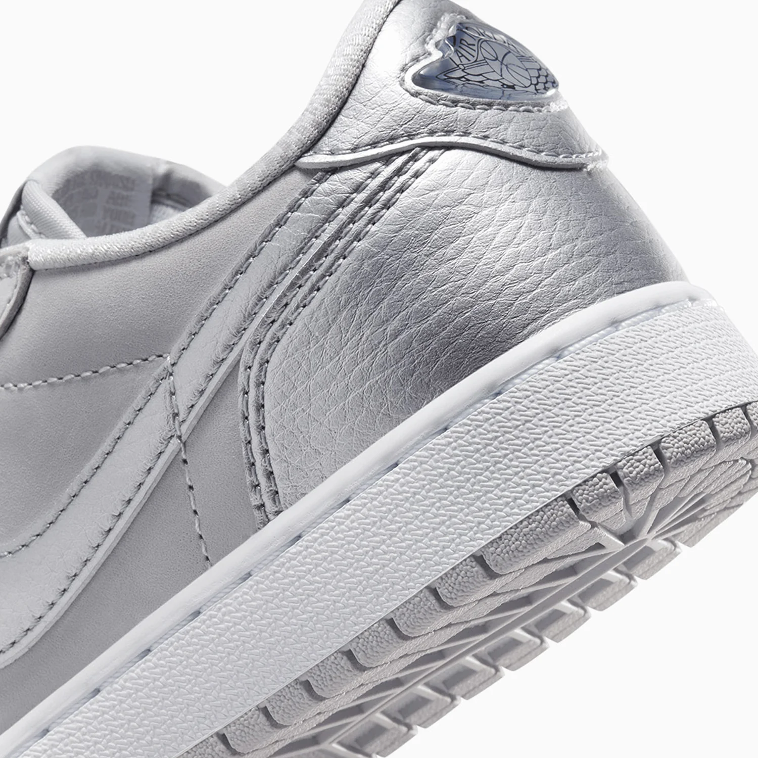 Kid's Air Jordan 1 OG "Metallic Silver" Grade School - Image 8