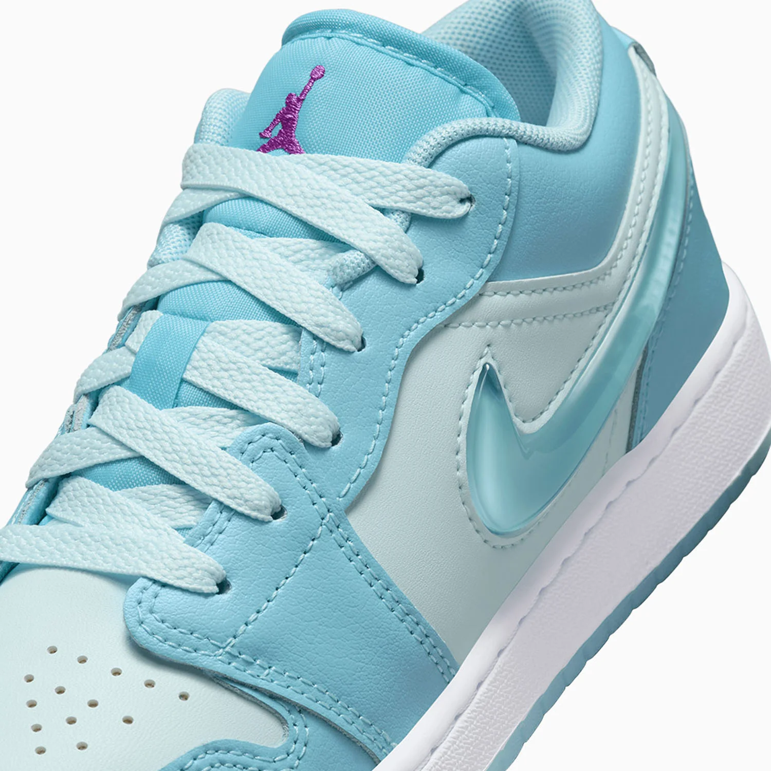 Kid's Air Jordan 1 Low SE "Aquarius Blue" Grade School - Image 7