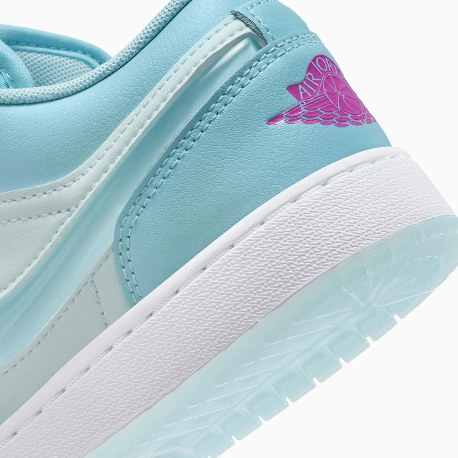 Kid's Air Jordan 1 Low SE "Aquarius Blue" Grade School - Image 8