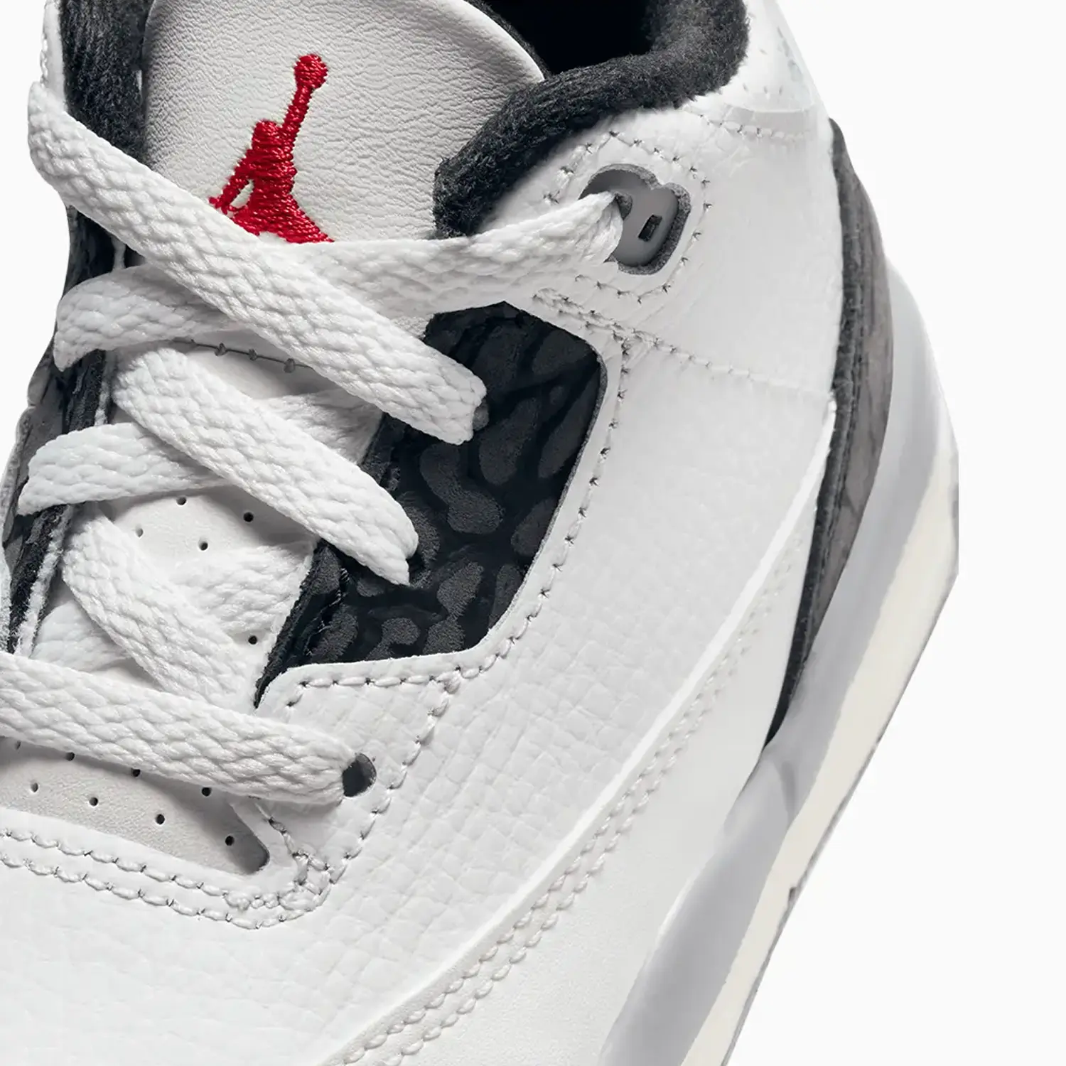 Kid's Air Jordan 3 Retro "Cement Grey" Toddlers - Image 7