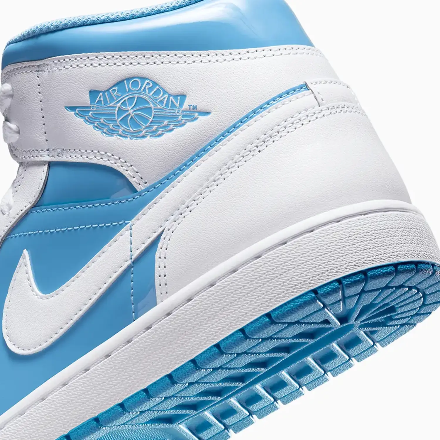 Men's Air Jordan 1 Mid SE "Legend Blue" - Image 8