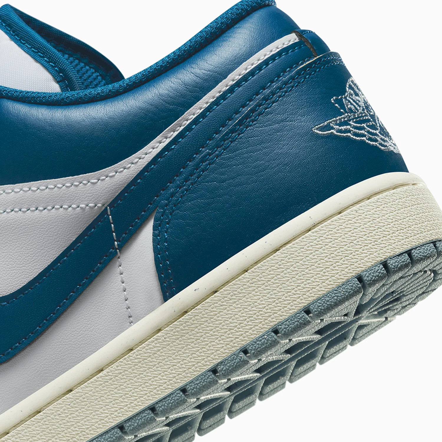 Men's Air Jordan 1 SE "Industrial Blue" - Image 8