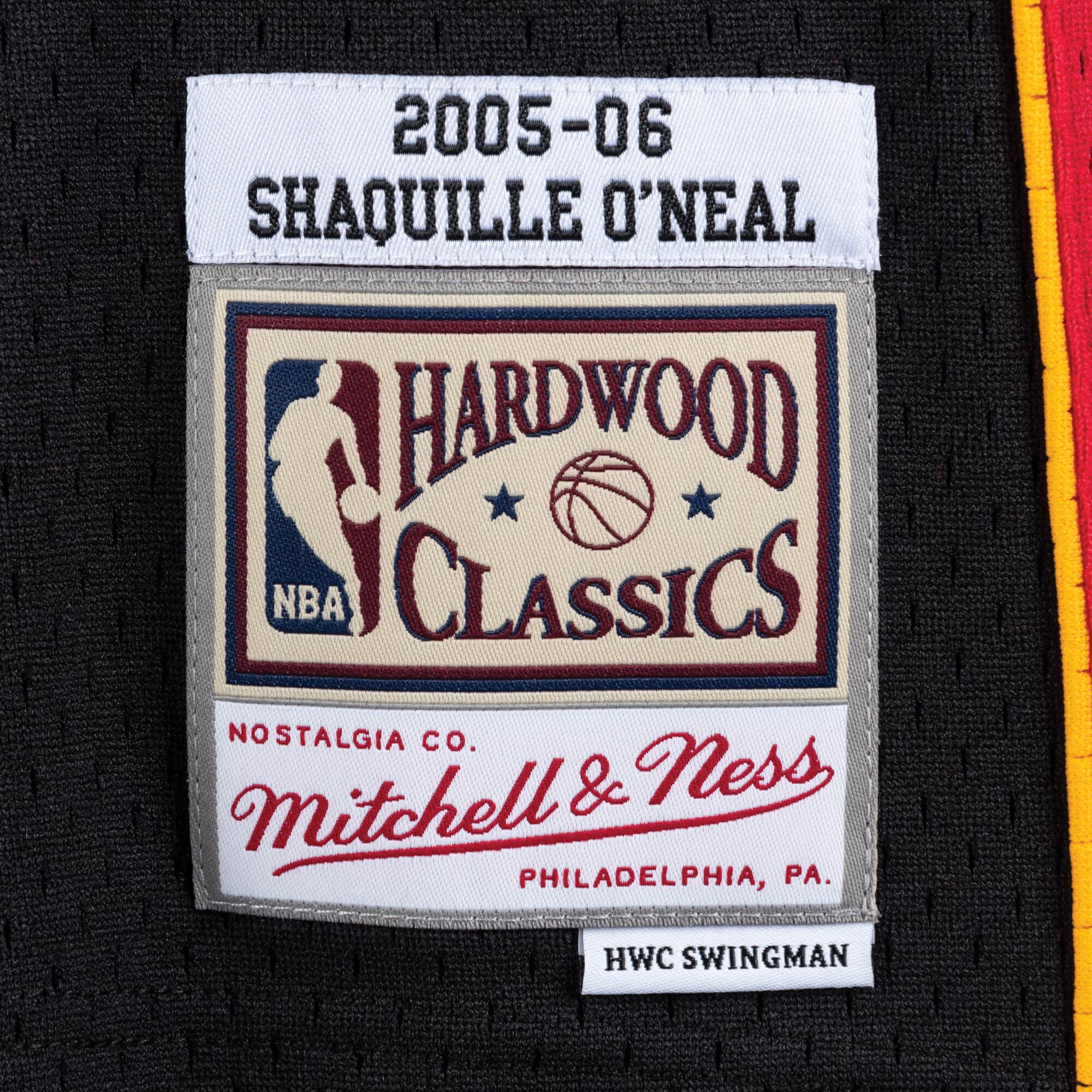 Swingman Shaquille O'Neal Miami Heat NBA 2005-06 Jersey - Image 3