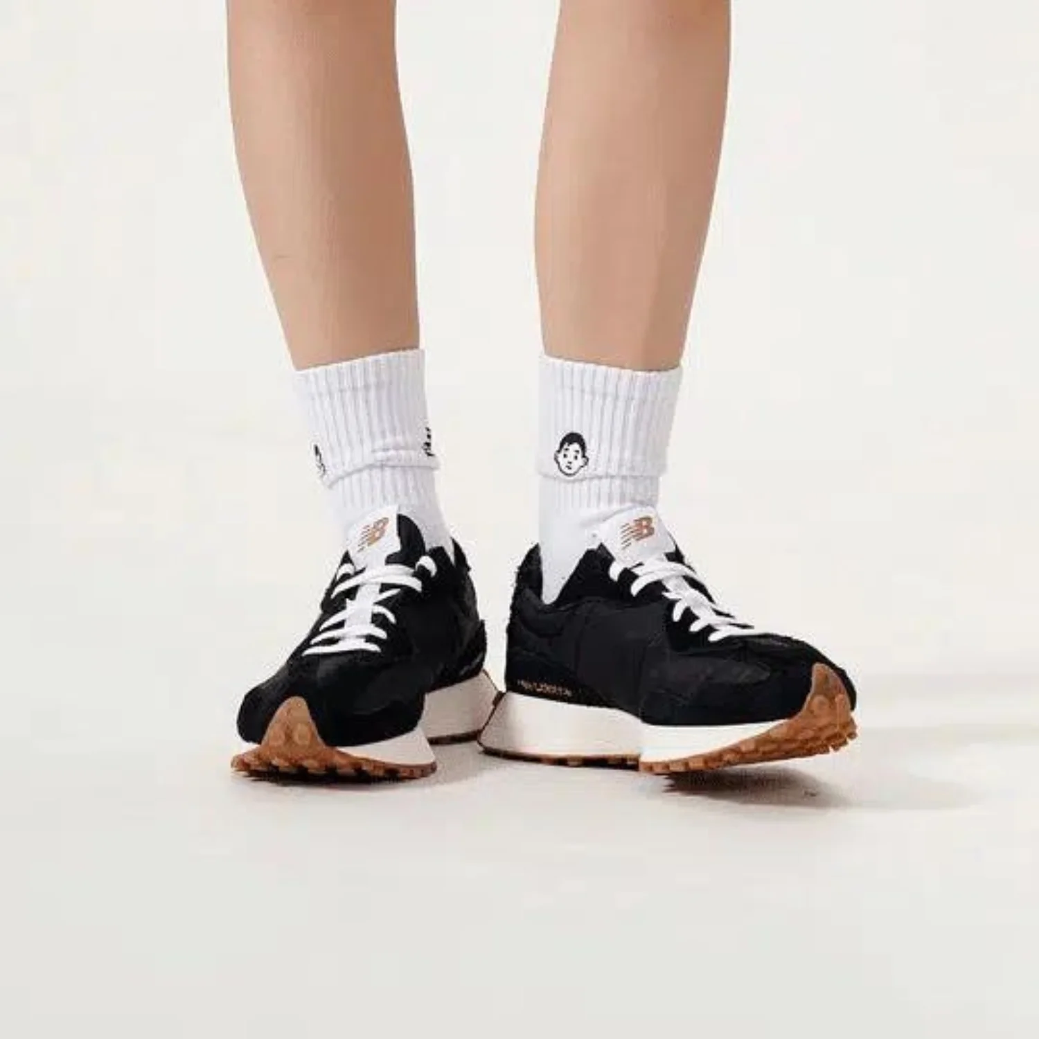 Women's 327 "Black White Gum" - Image 4