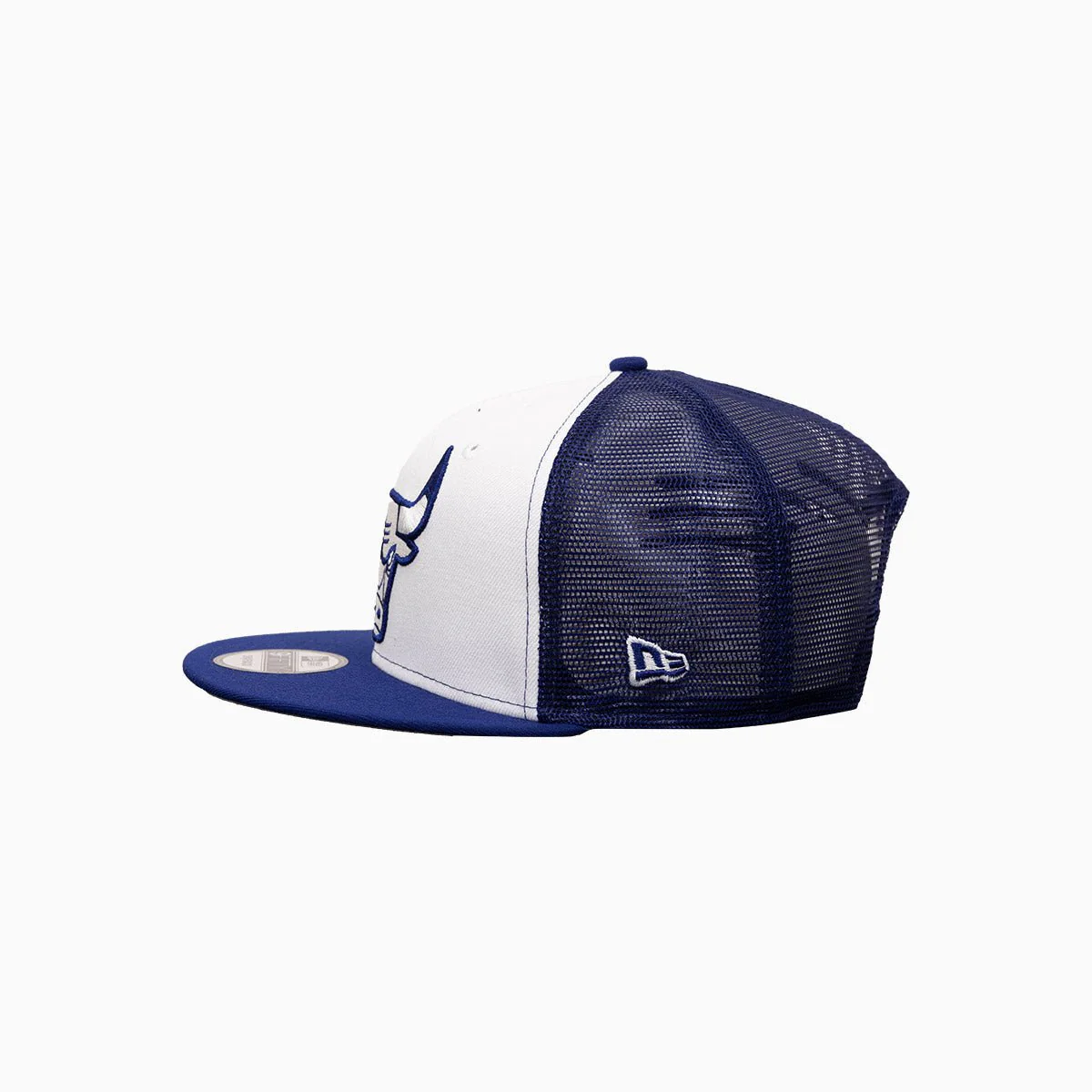 Chicago Bulls 6X World Champions NBA 9Fifty Snapback Trucker Hat - Image 4