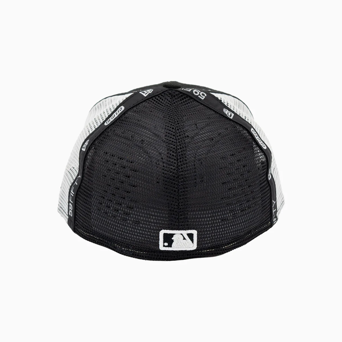 New York Yankees MLB 59FIFTY Fitted Trucker Hat - Image 6