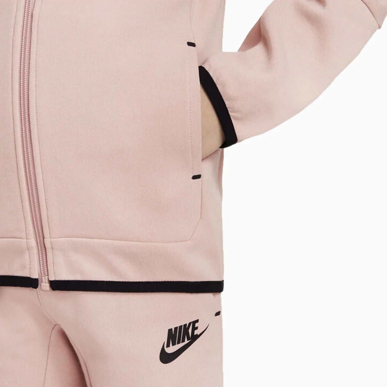 Kid's Sportswear Tech Fleece Outfit - Image 3