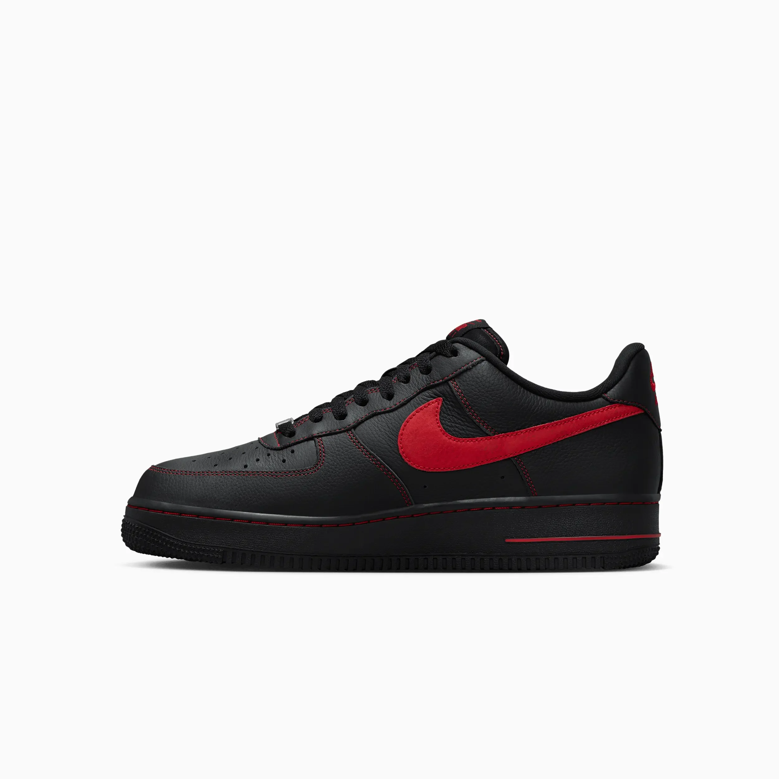 Men's Air Force 1 '07 LV8 "Bred" - Image 3
