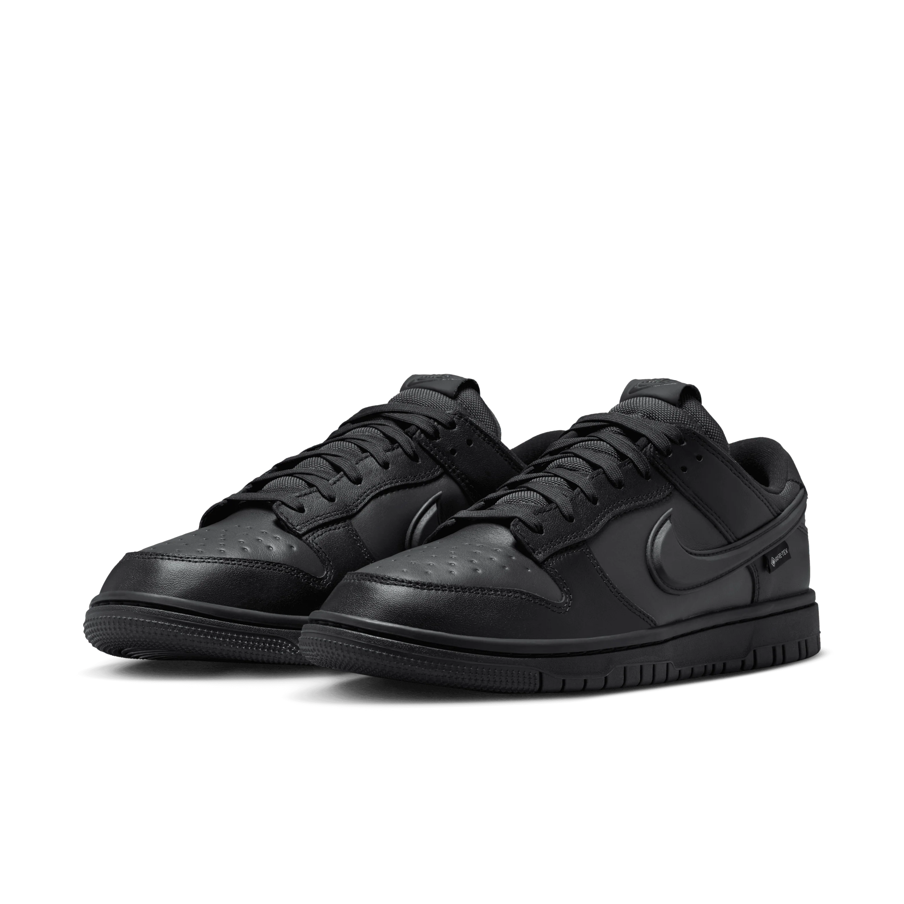 Men's Dunk Low Gore-Tex "Triple Black" - Image 2
