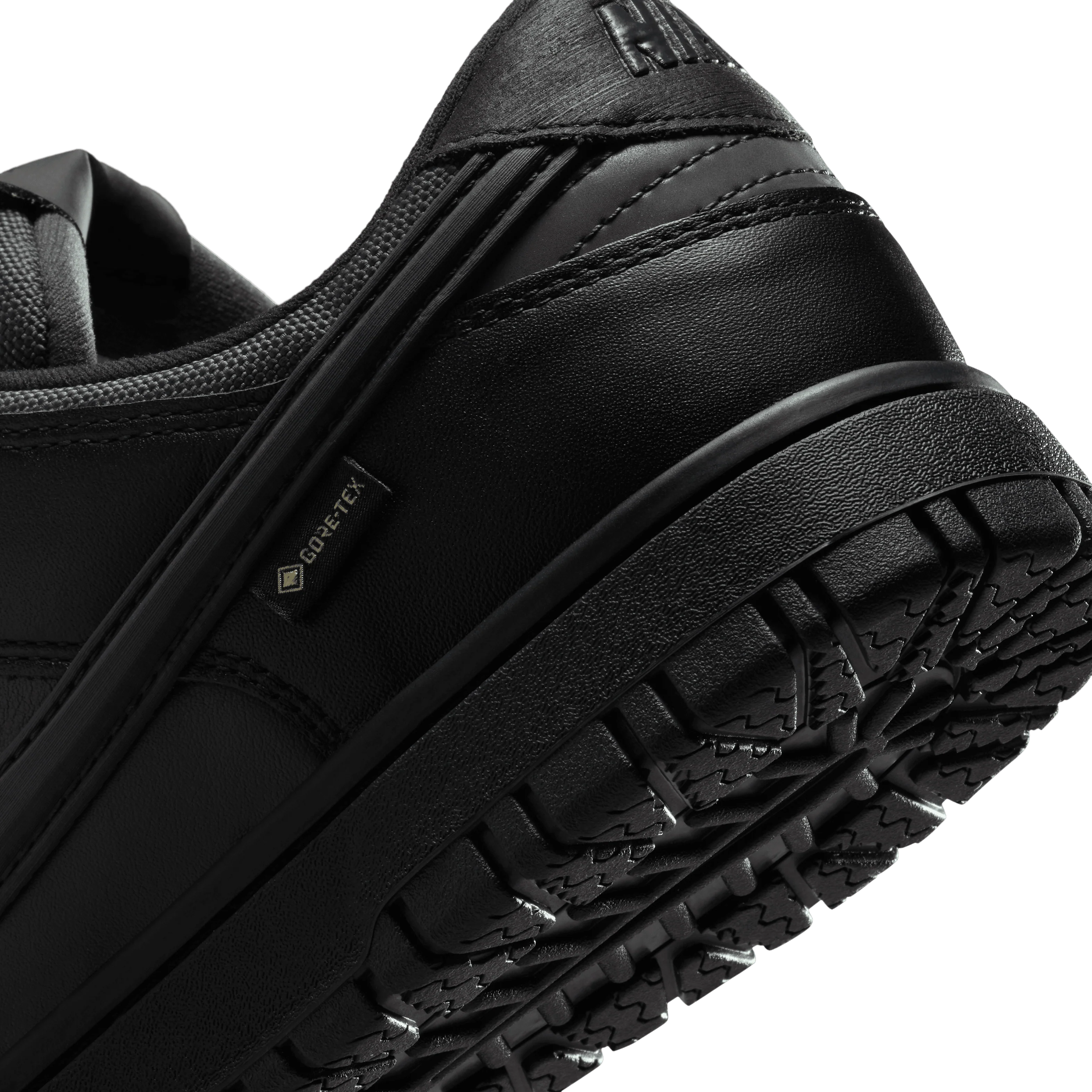 Men's Dunk Low Gore-Tex "Triple Black" - Image 8