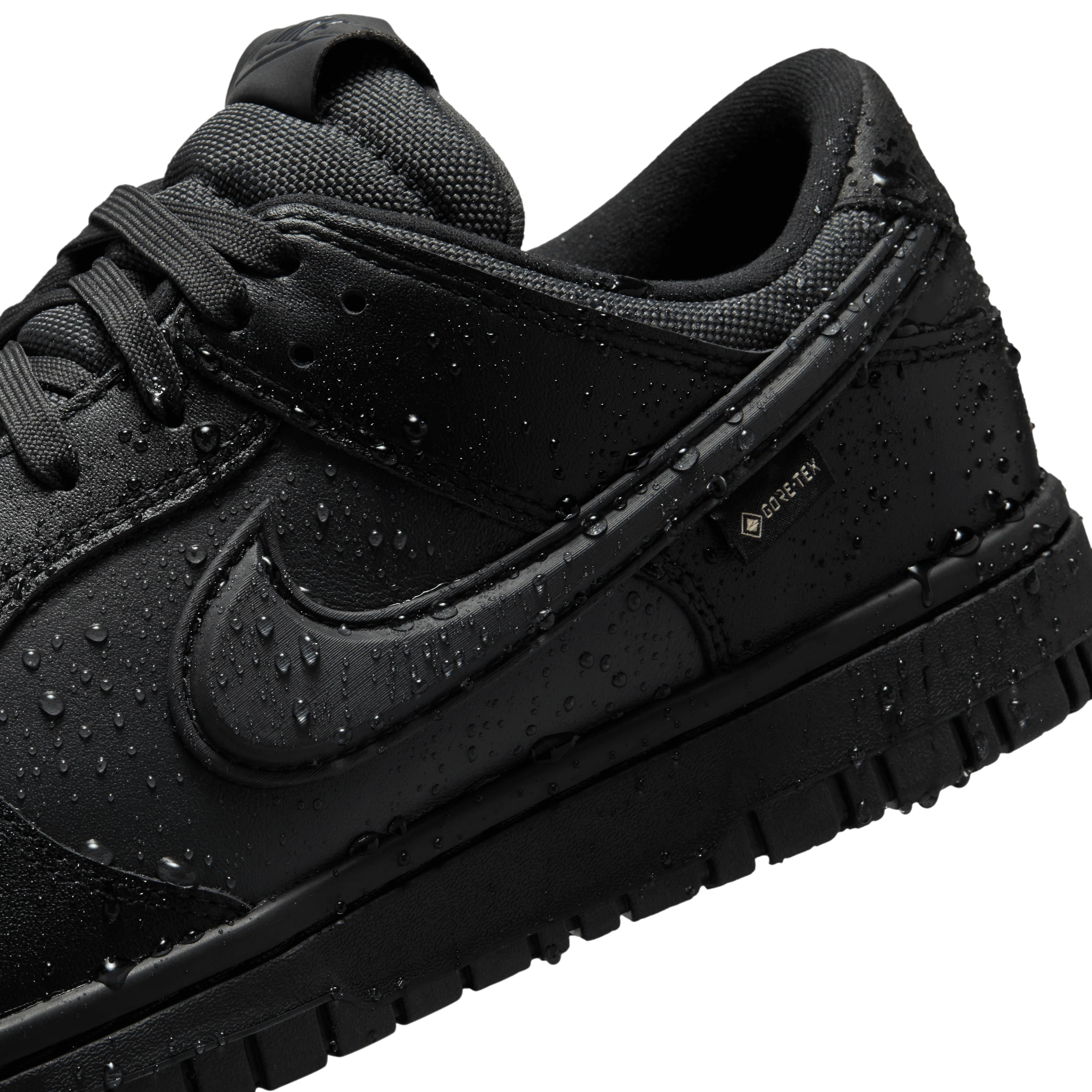 Men's Dunk Low Gore-Tex "Triple Black" - Image 9