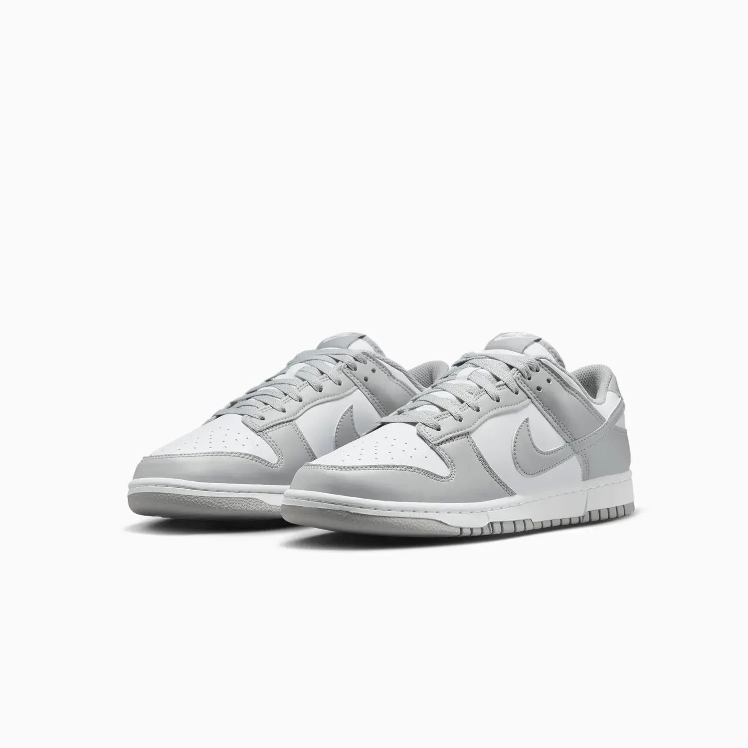 Men's Dunk Low Retro - Image 2
