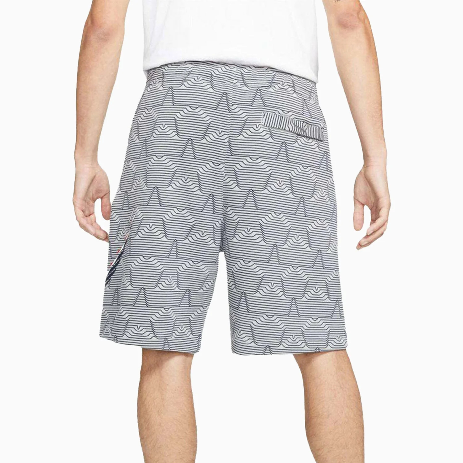 Men's Sportswear Club BB USA Short - Image 2