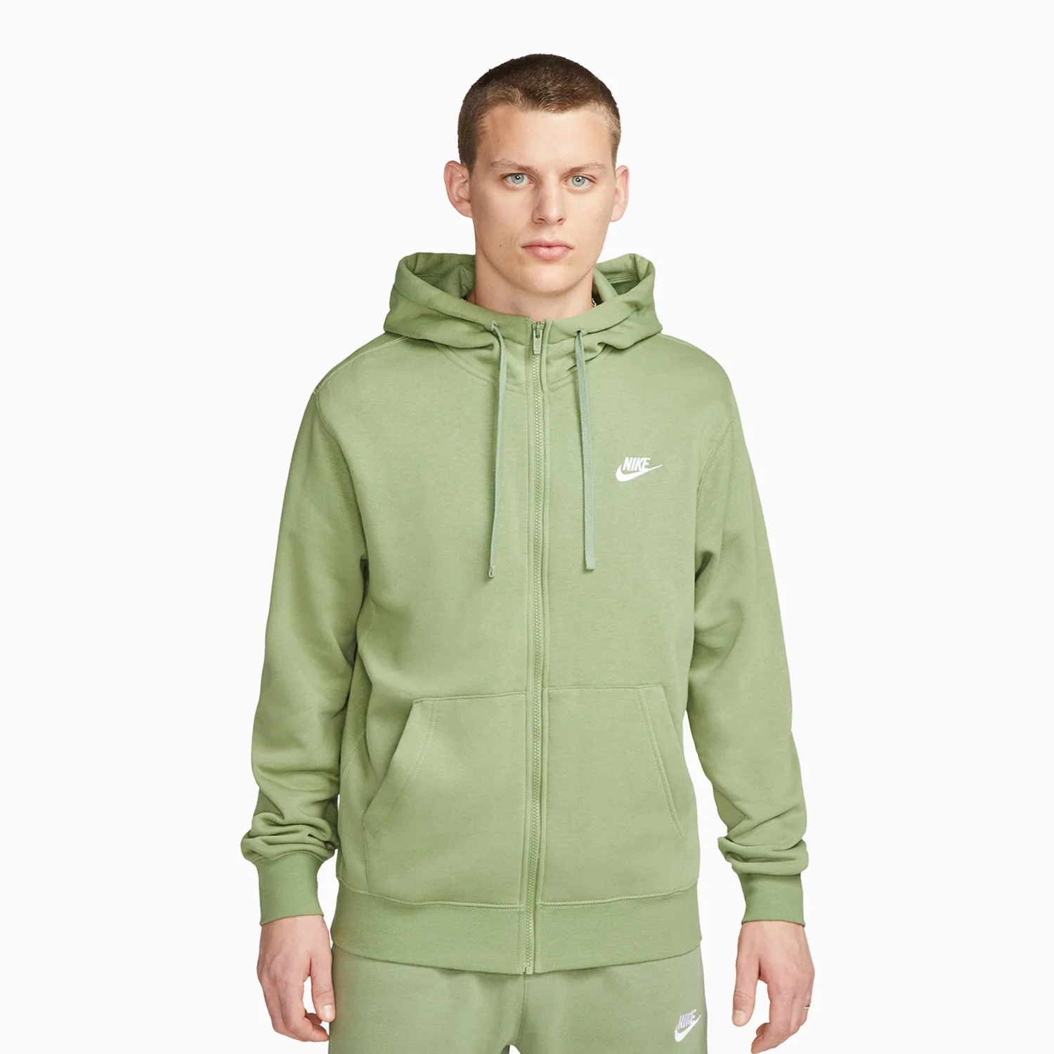 Men's Sportswear Club Outfit - Image 2