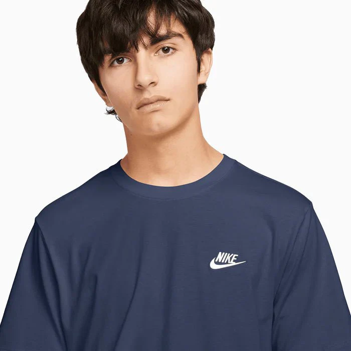 Men's Sportswear Club T-Shirt and Shorts Outfit - Image 6