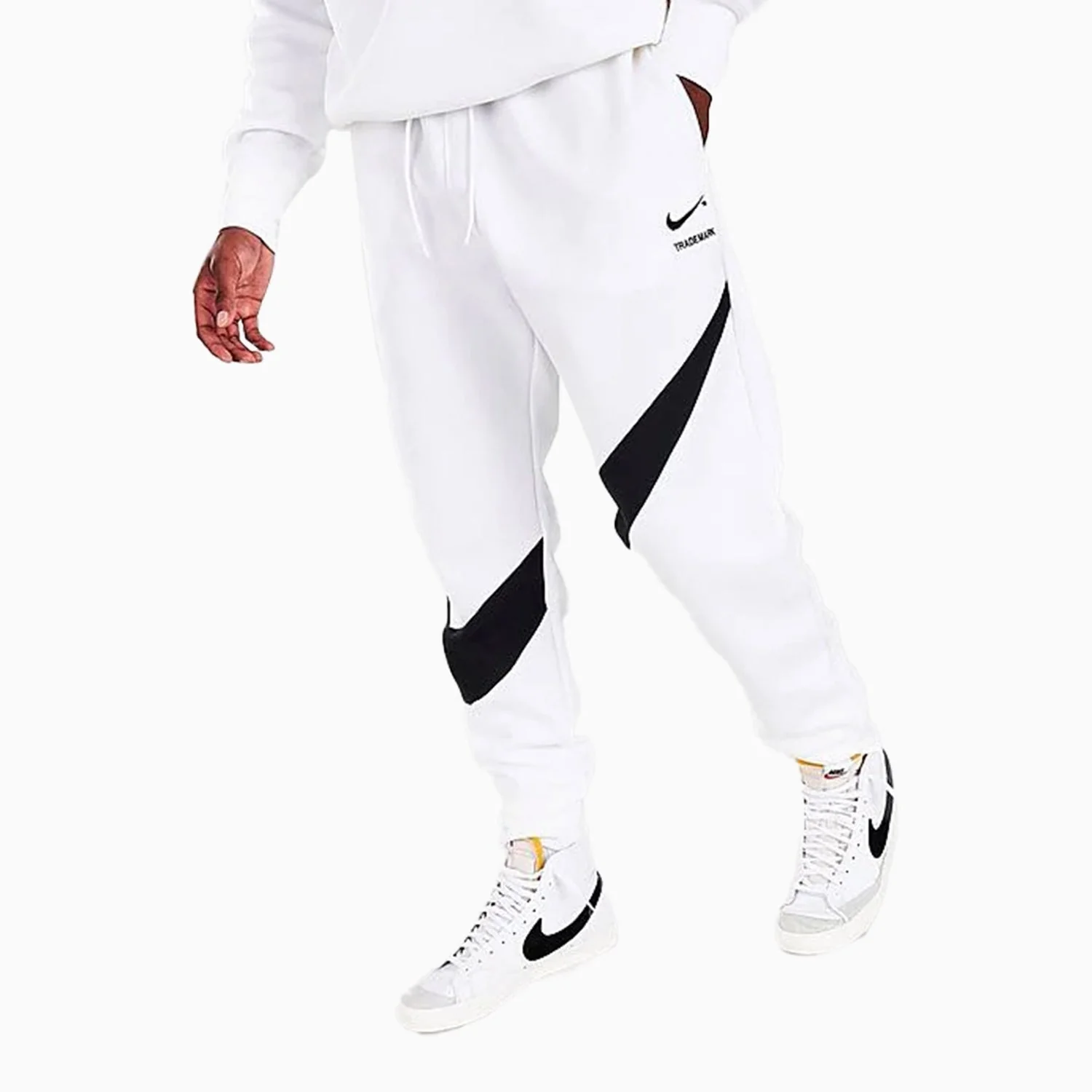 Men's Sportswear Swoosh Tech Fleece Jogging Suit - Image 4