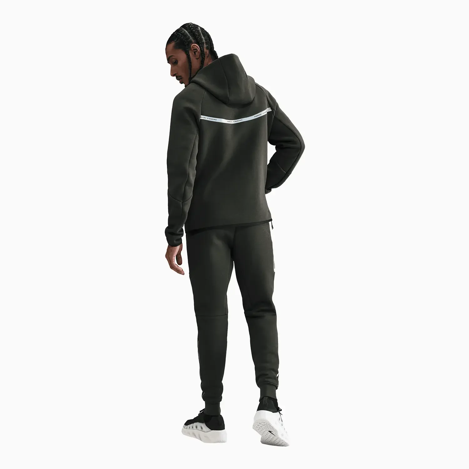 Men's Sportswear Tech Fleece Windrunner Tracksuit - Image 2