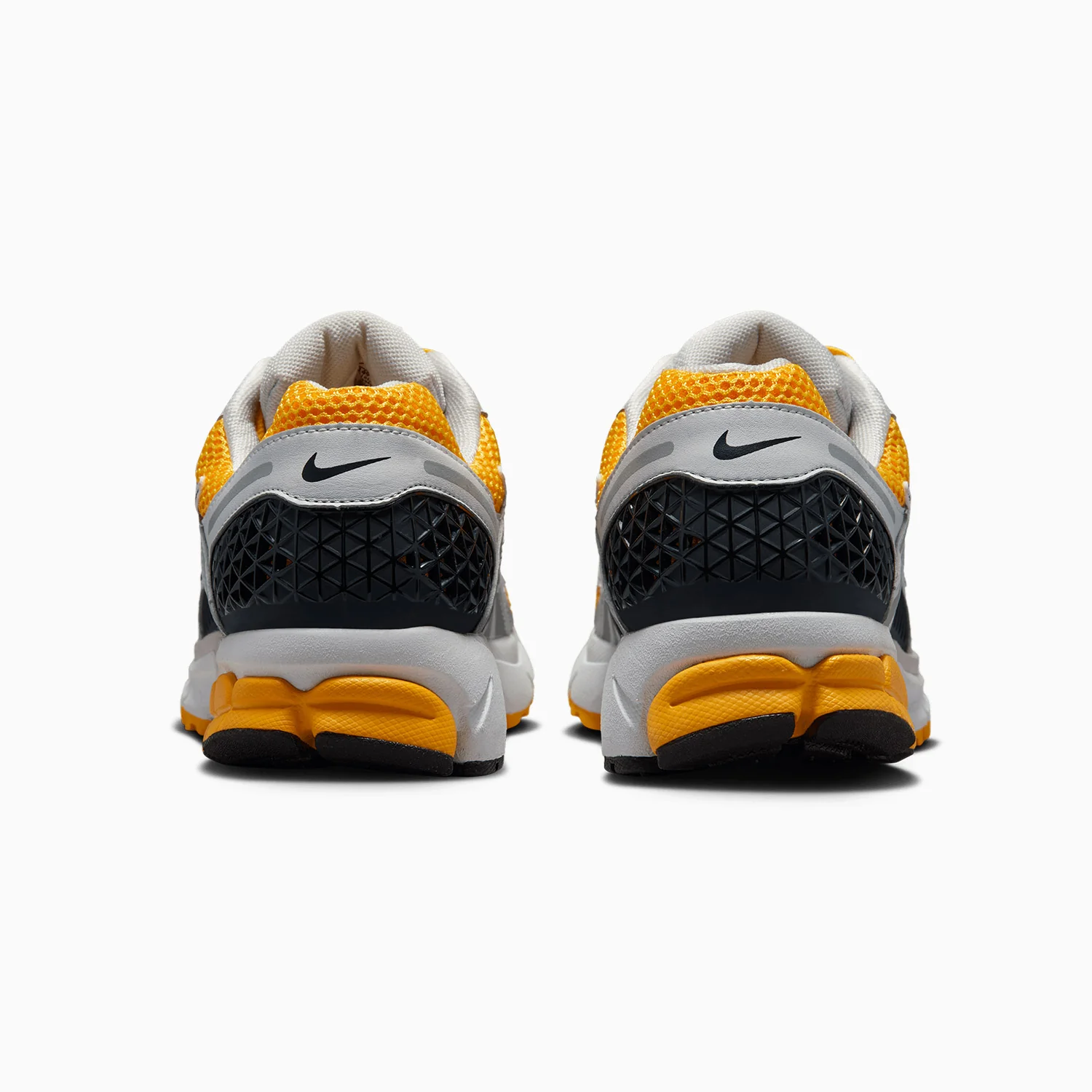 Men's Zoom Vomero 5 "University Gold" - Image 7
