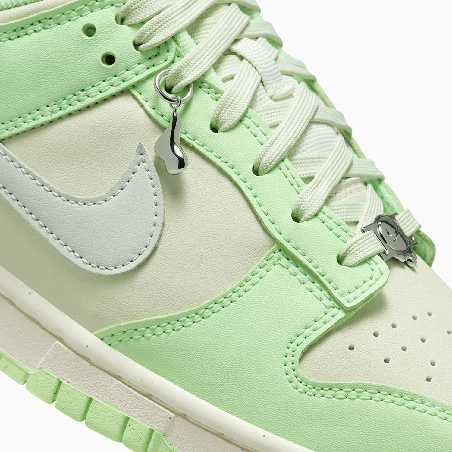 Women's Dunk Low Next Nature SE "Sea Glass" - Image 9