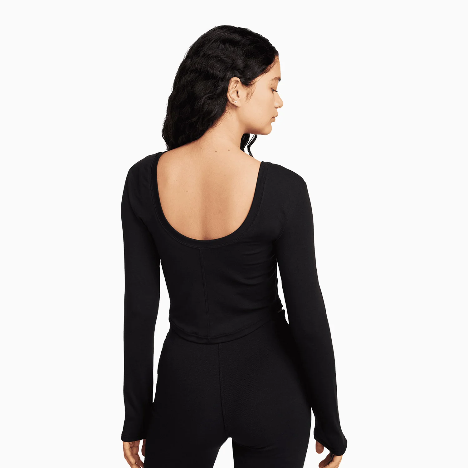 Women's Sportswear Chill Knits Outfit - Image 4