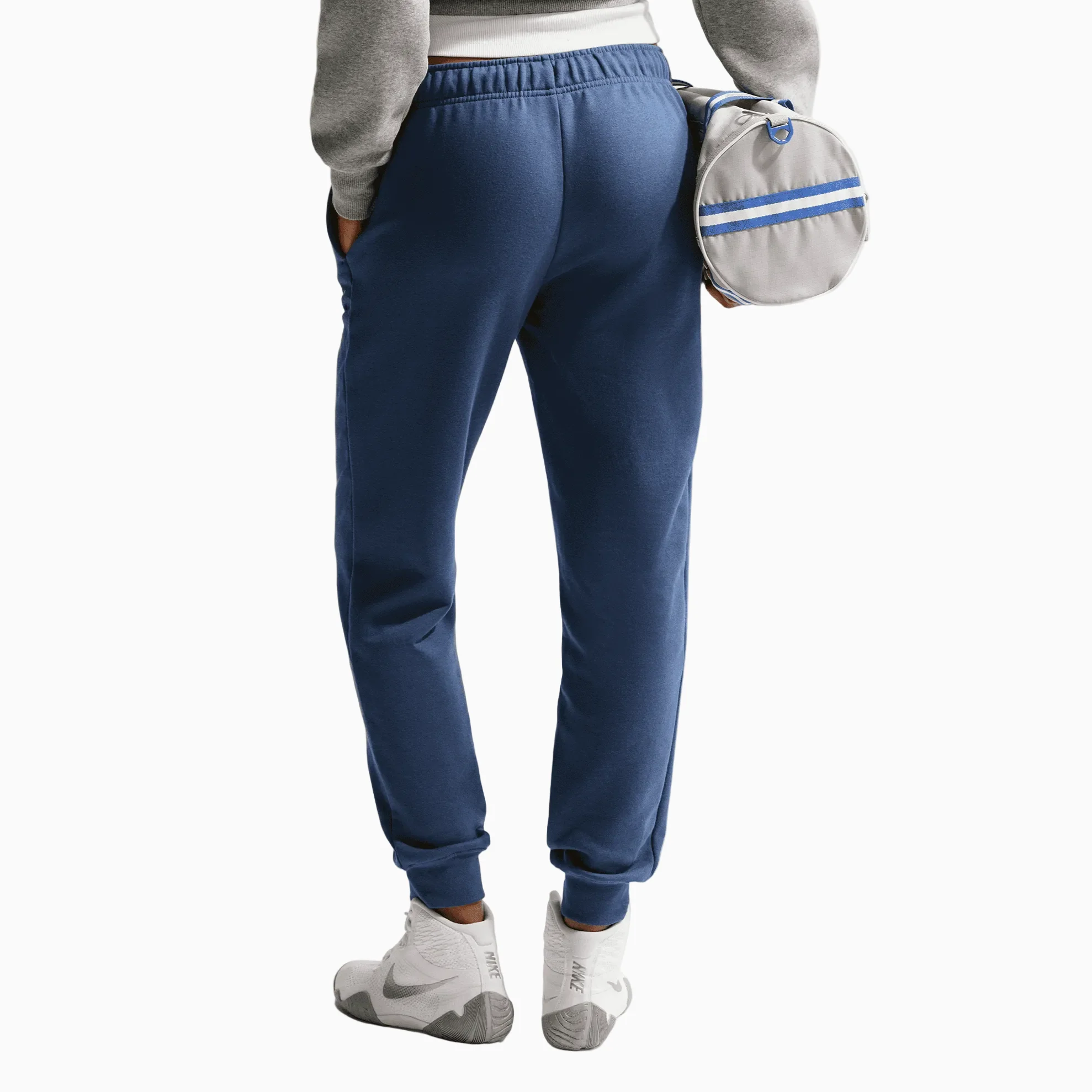 Women's Sportswear Club Fleece Outfit - Image 4