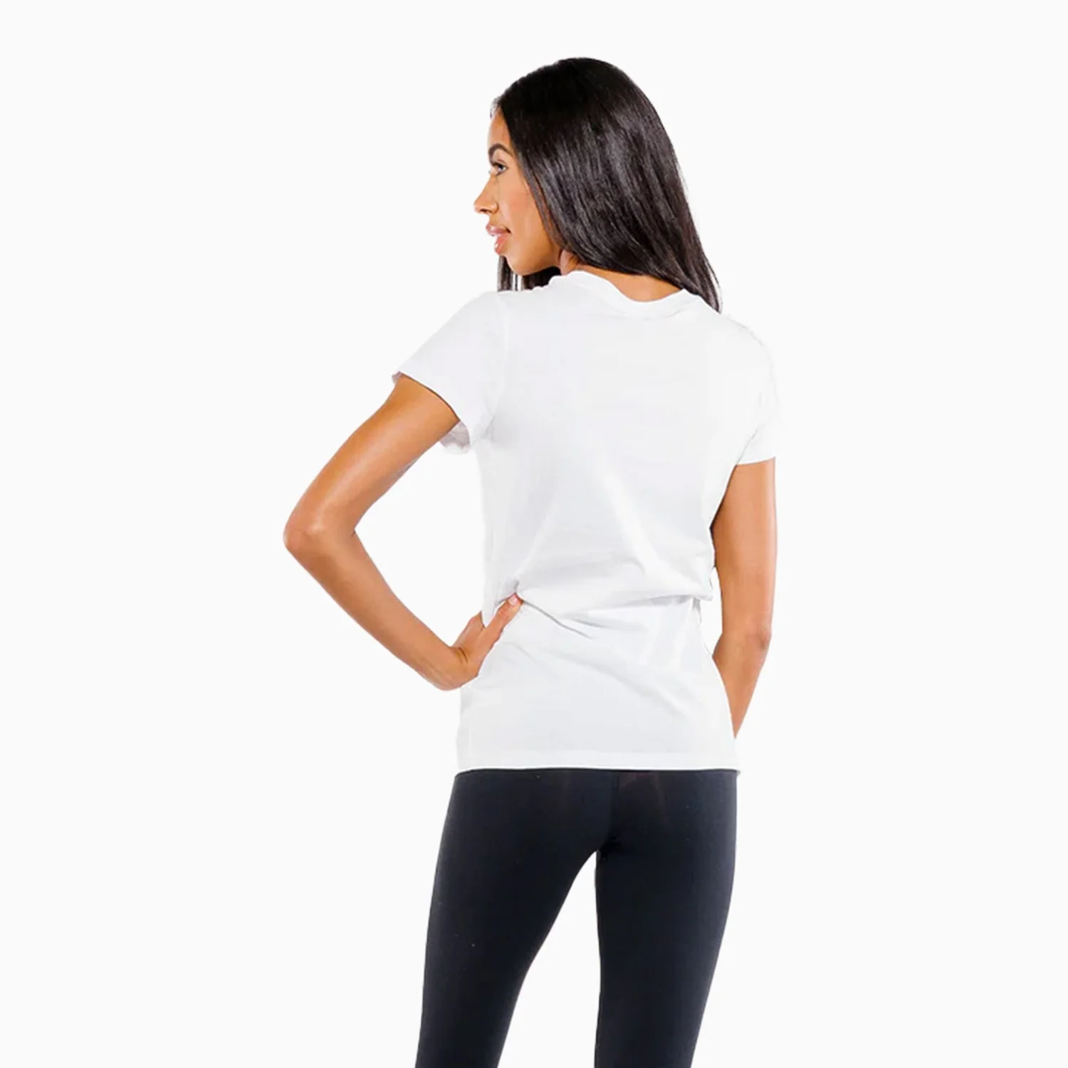 Women's Sportswear Essential Outfit - Image 3