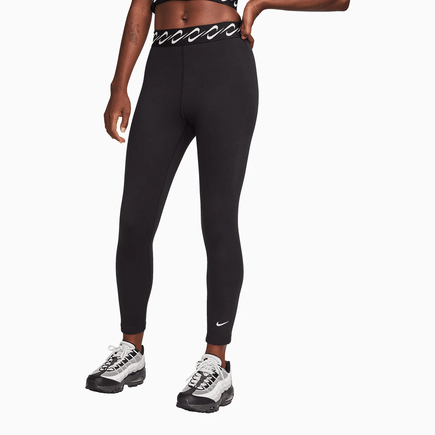 Women's Sportswear Essential Outfit - Image 2