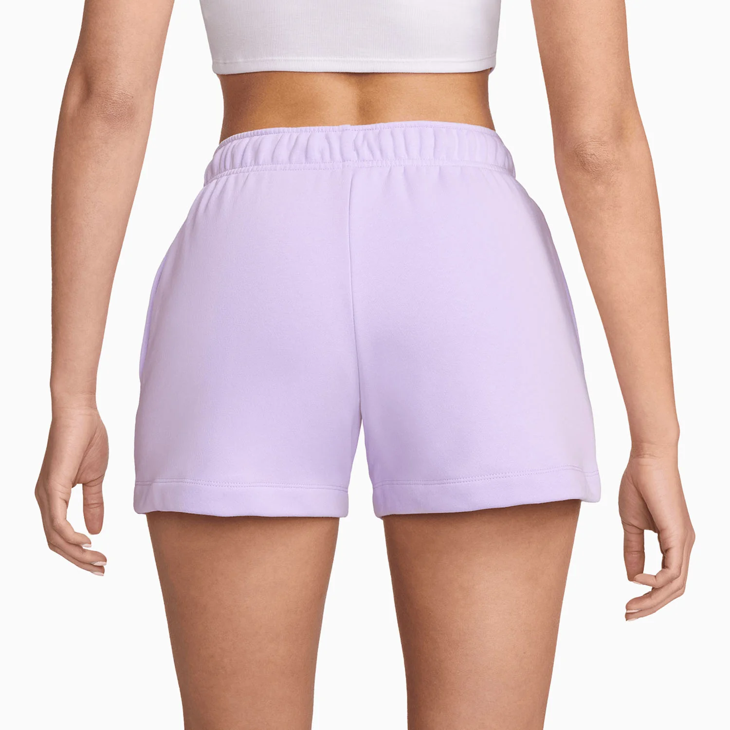Women's Sportswear Essentials Outfit - Image 6