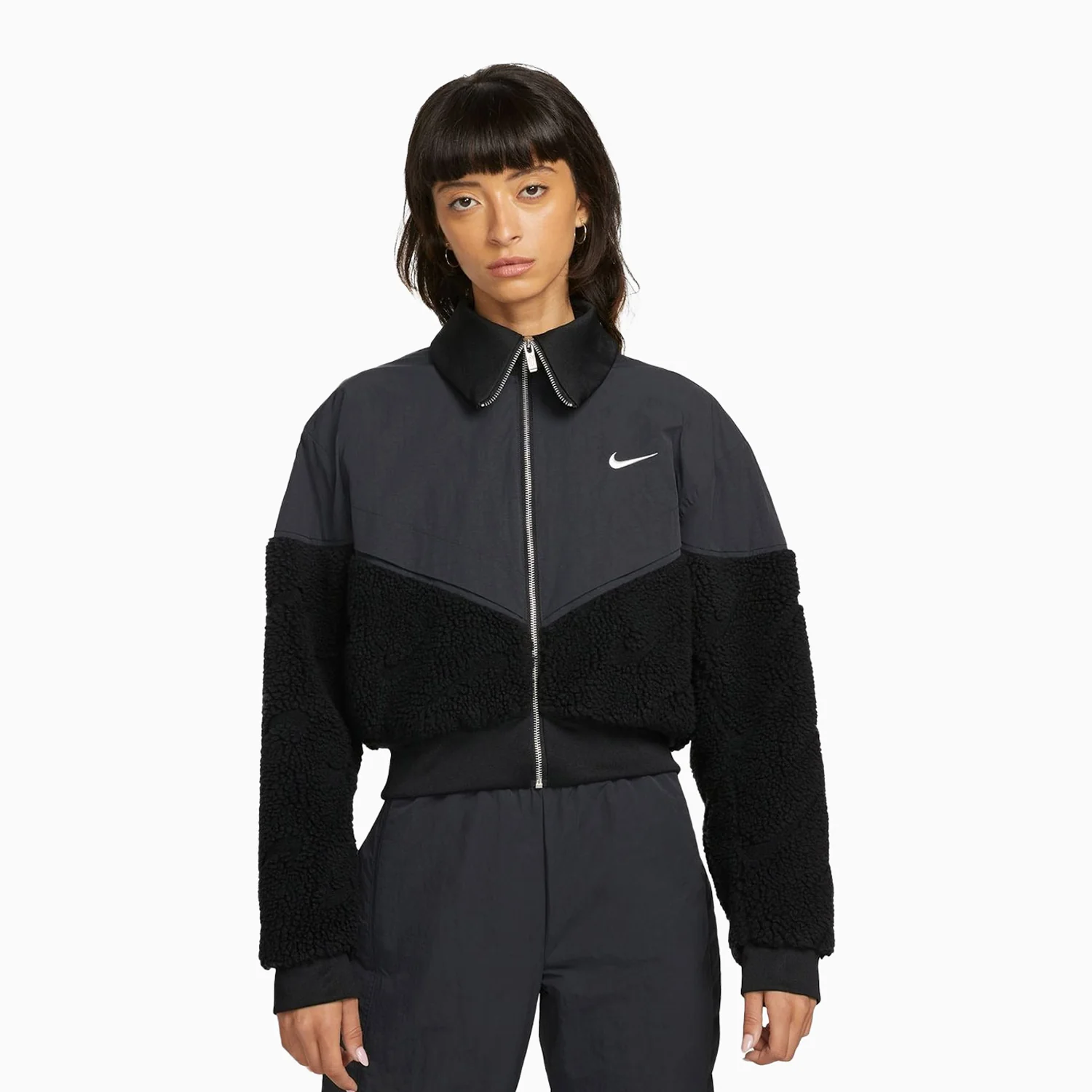 Women's Sportswear Icon Clash Outfit - Image 2
