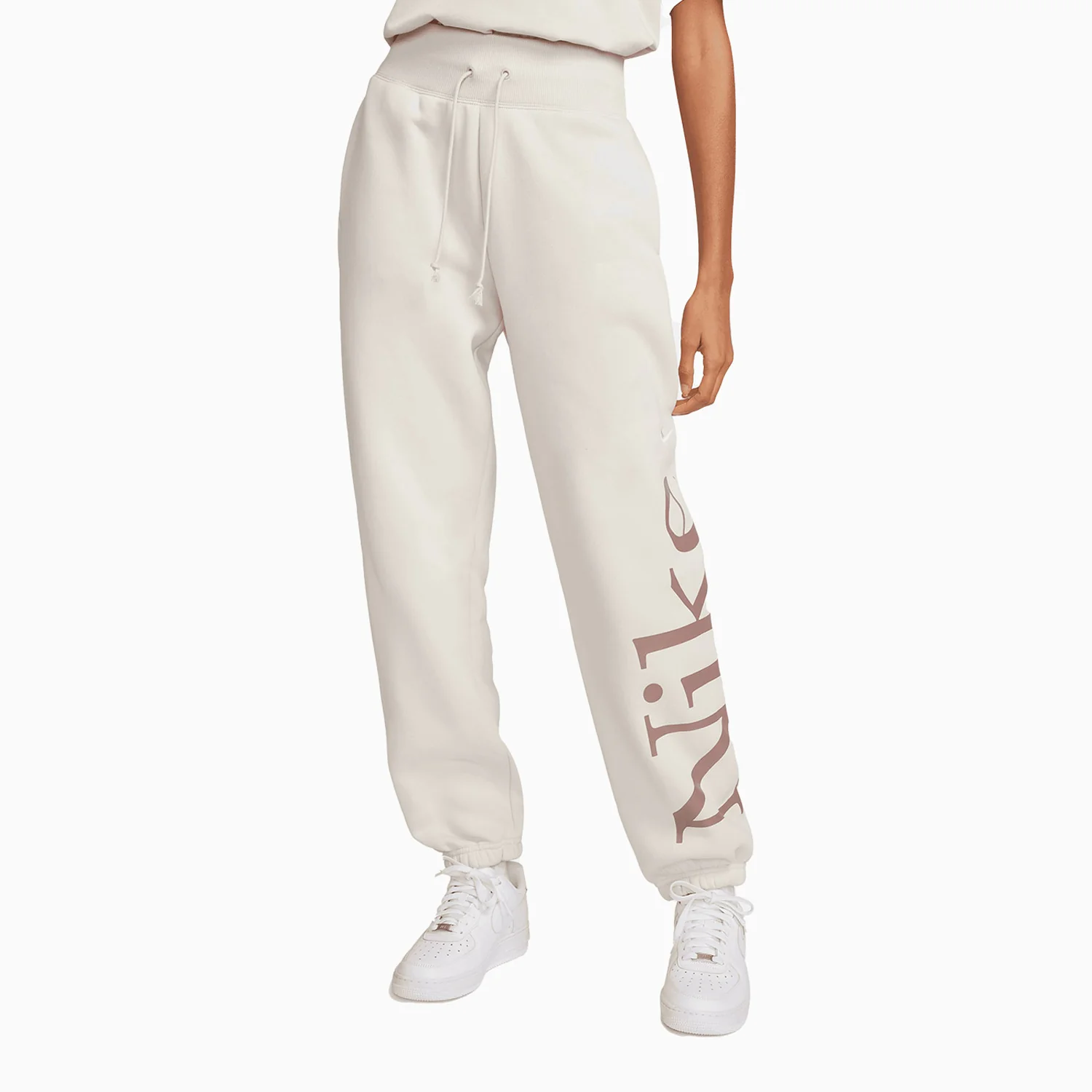 Women's Sportswear Phoenix Fleece Outfit - Image 3