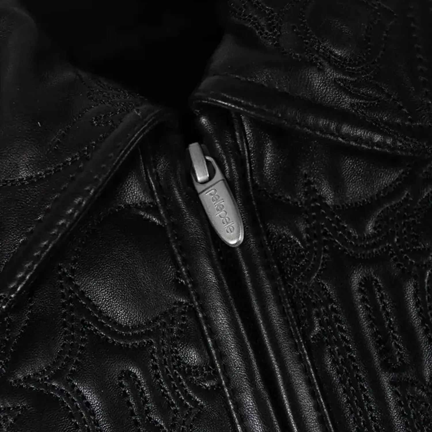 Men's Skull Quilt Leather Jacket - Image 4