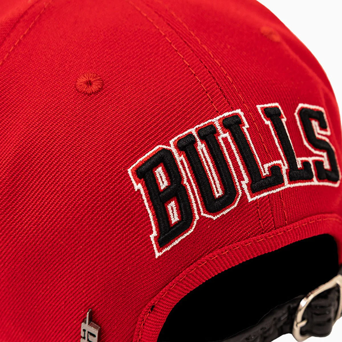 Chicago Bulls NBA Leather Visor Snapback Hat - Image 10