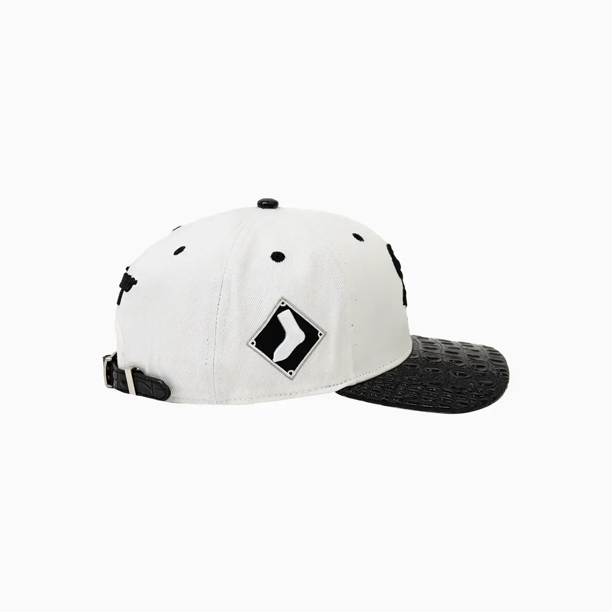 Chicago White Sox MLB Leather Visor Snapback Hat - Image 5