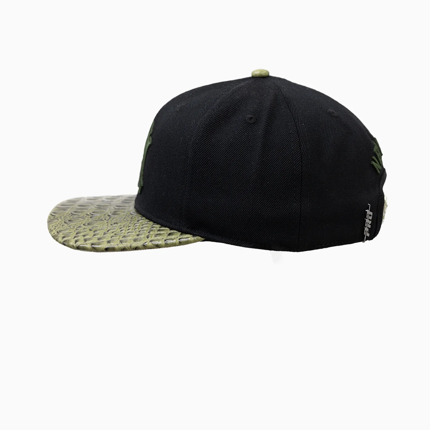 New York Yankees MLB Leather Visor Strapback Hat - Image 4