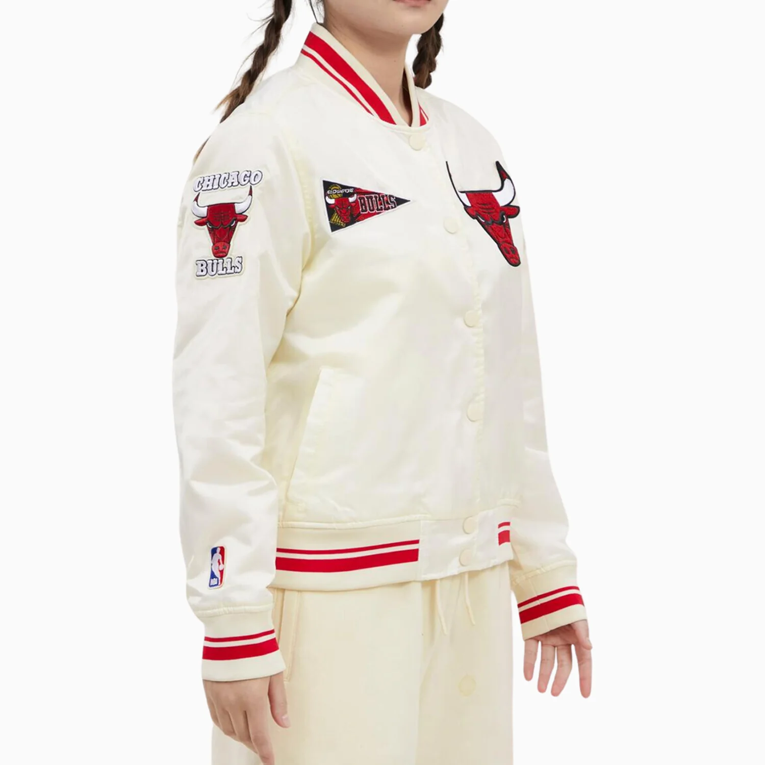 Women's Chicago Bulls NBA Retro Rib Satin Jacket - Image 3