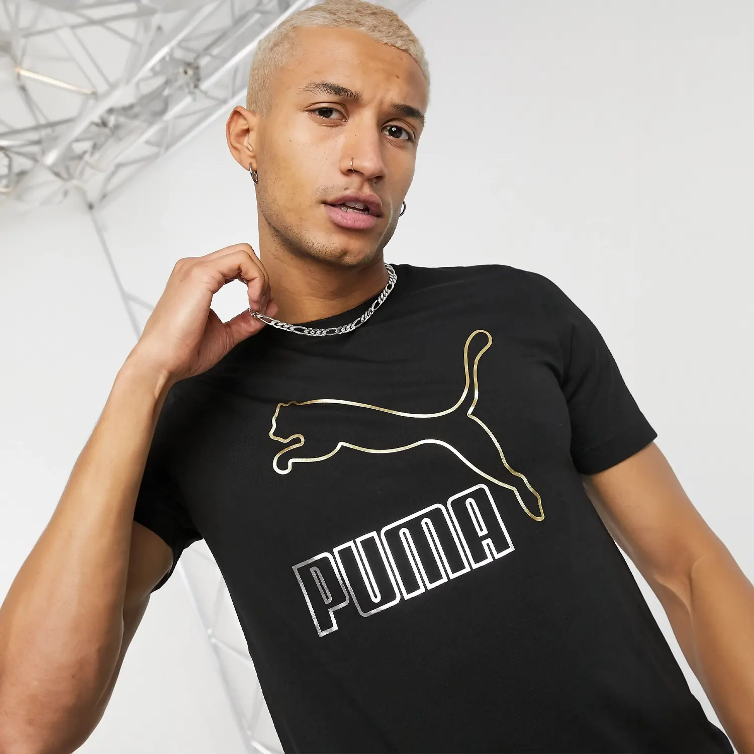 Men's Classics Logo T Shirt - Image 7