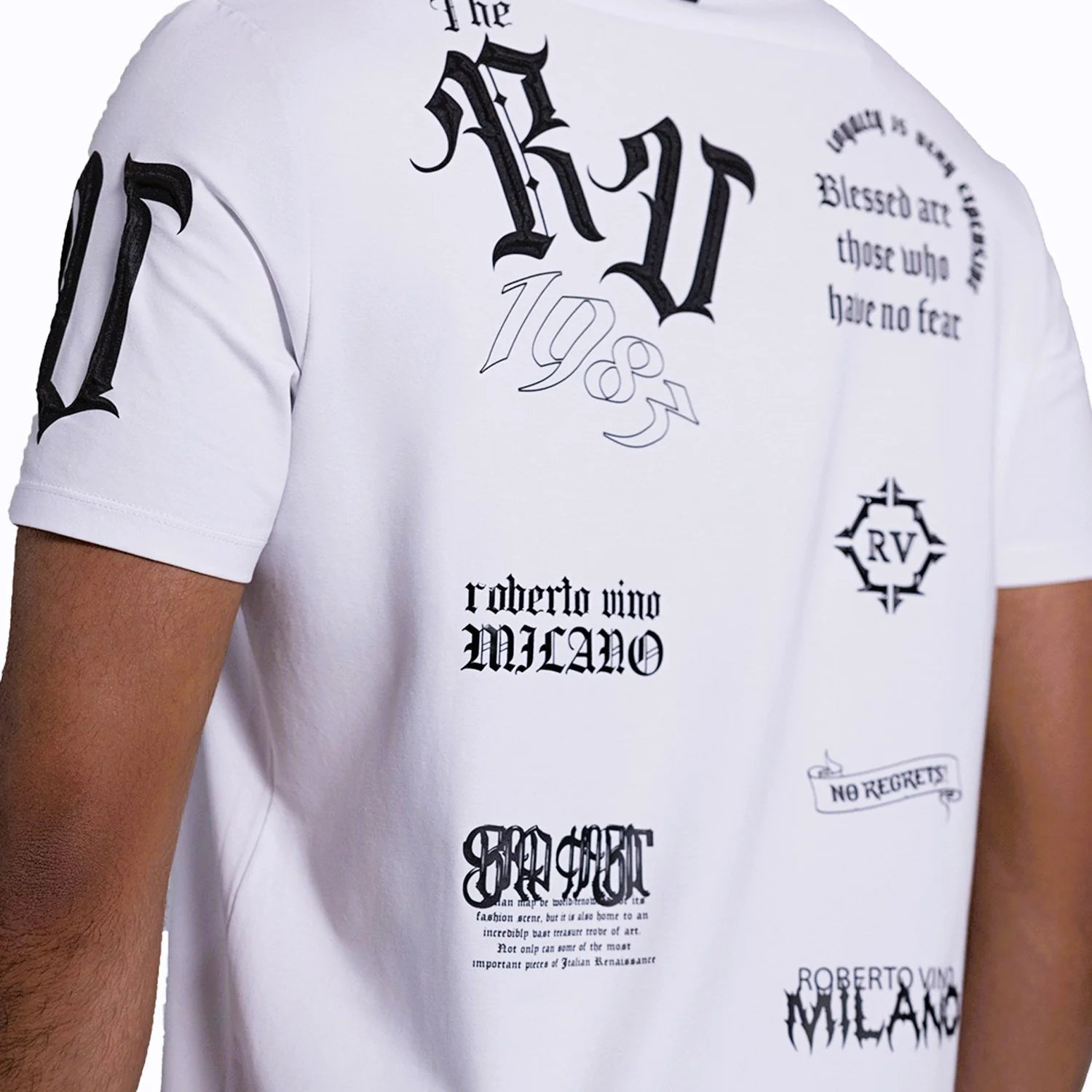 Men's Roberto Vino Short Sleeve T-Shirt - Image 5